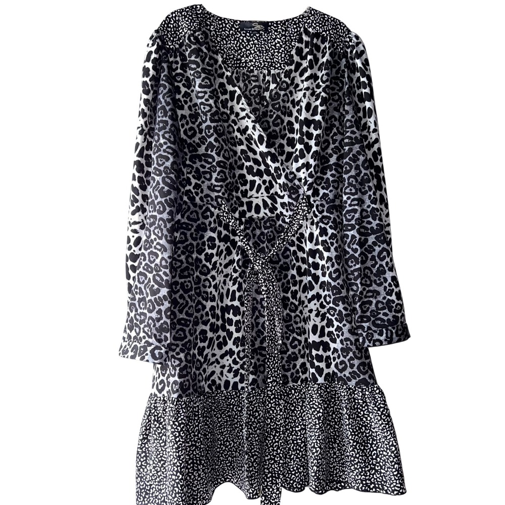 Suzanne Betro 1X Black White Leopard Print waist‎ tie EUC